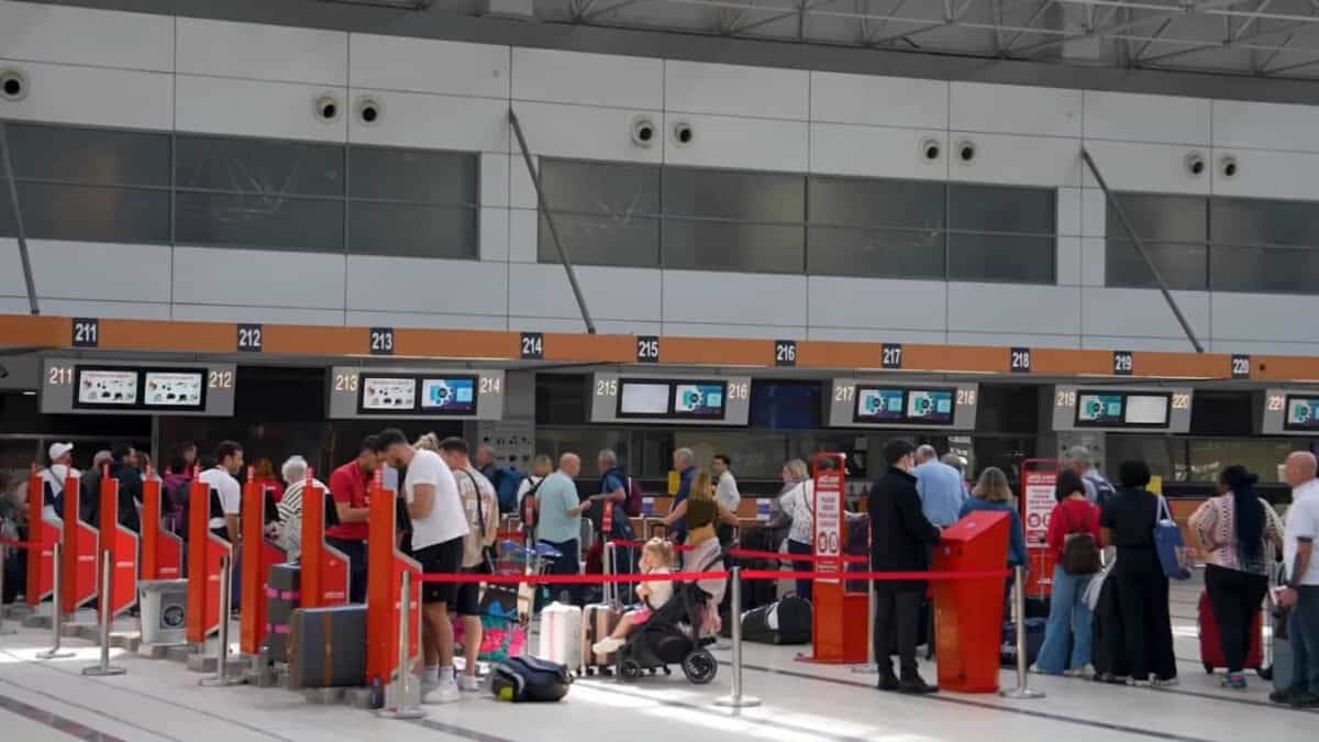 Antalya Havalimanı Yeni Terminalleriyle Sektörde Yolcu Kapasitesini 82 Milyona Çıkardı