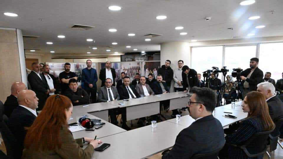 HAK-İŞ Genel Başkanı Arslan: Bursa’da 1 Mayıs Birlik ve Dayanışma Günü Barışçıl Kutlanacak