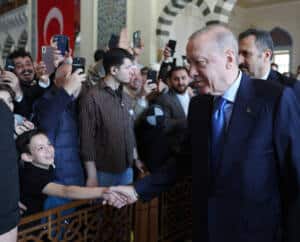 Erdoğan, Çamlıca Camii'nde 333 Öğrencinin Hafızlık İcazet Törenine Katıldı