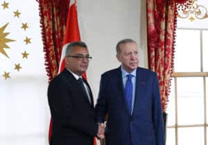 Cumhurbaşkanı Erdoğan ve KKTC Cumhurbaşkanı Erhürman Dolmabahçe'de Buluştu