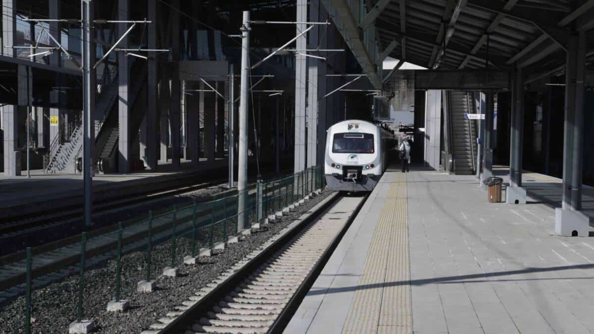 1 Mayıs'ta Marmaray, Başkentray ve İZBAN Hatlarında Ücretsiz Yolculuk Uygulaması Resmi Gazete'de Duyuruldu